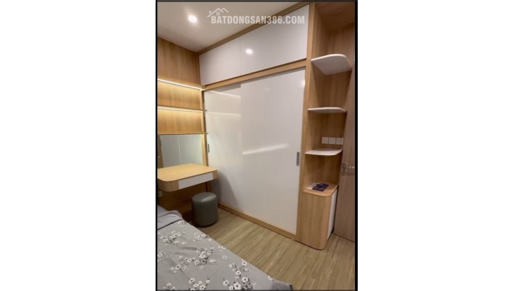 Chính chủ cần bán gấp trong tháng căn 2PN SA5 The Sakura, DT 66m2 giá 3,4 tỷ.